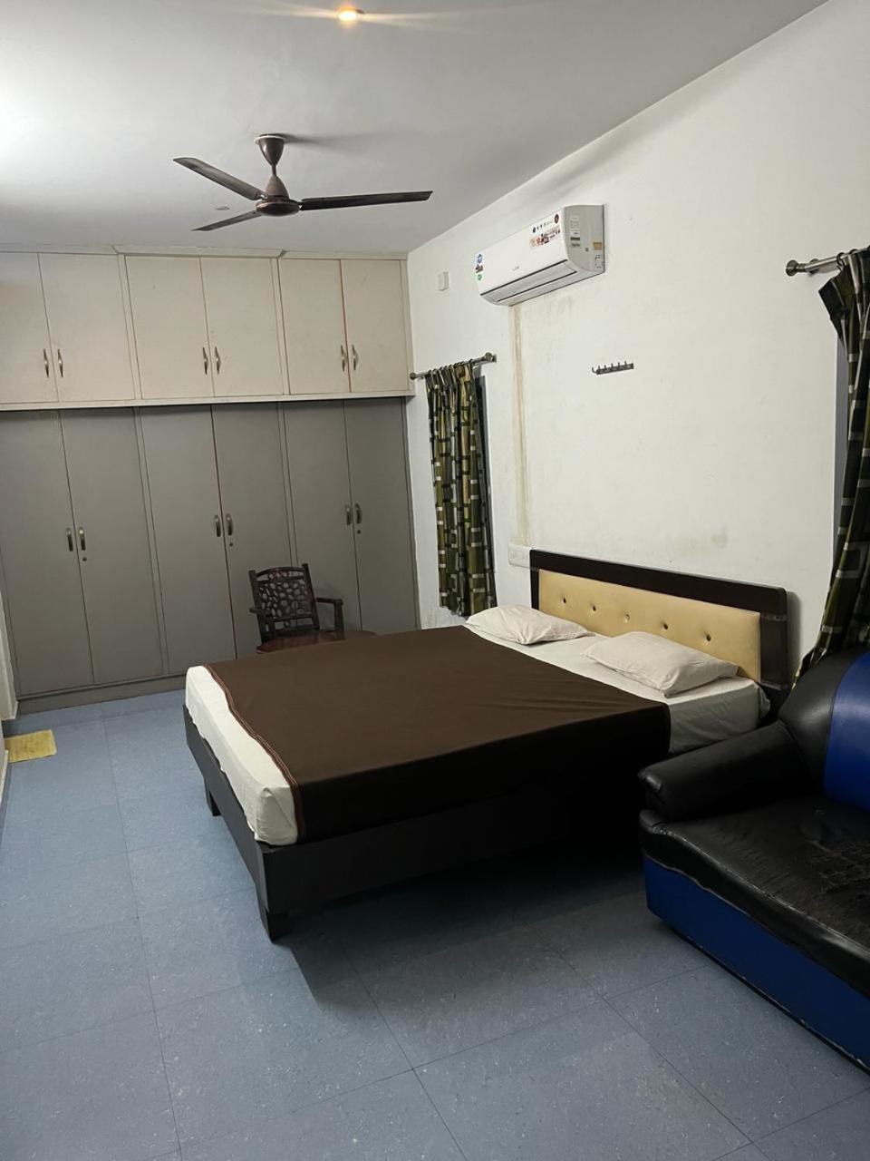 The Alp Hotel Madurai Esterno foto