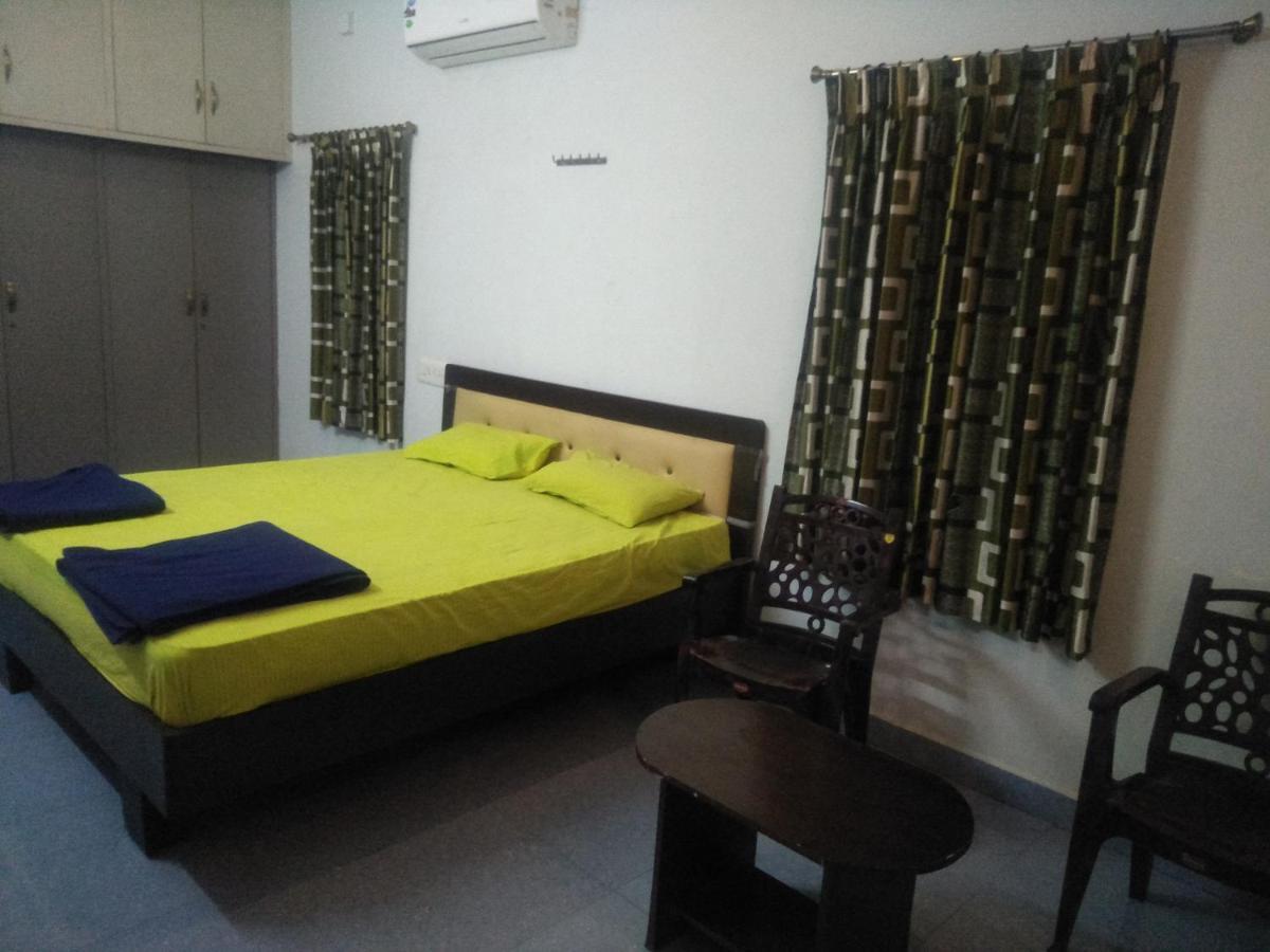 The Alp Hotel Madurai Esterno foto