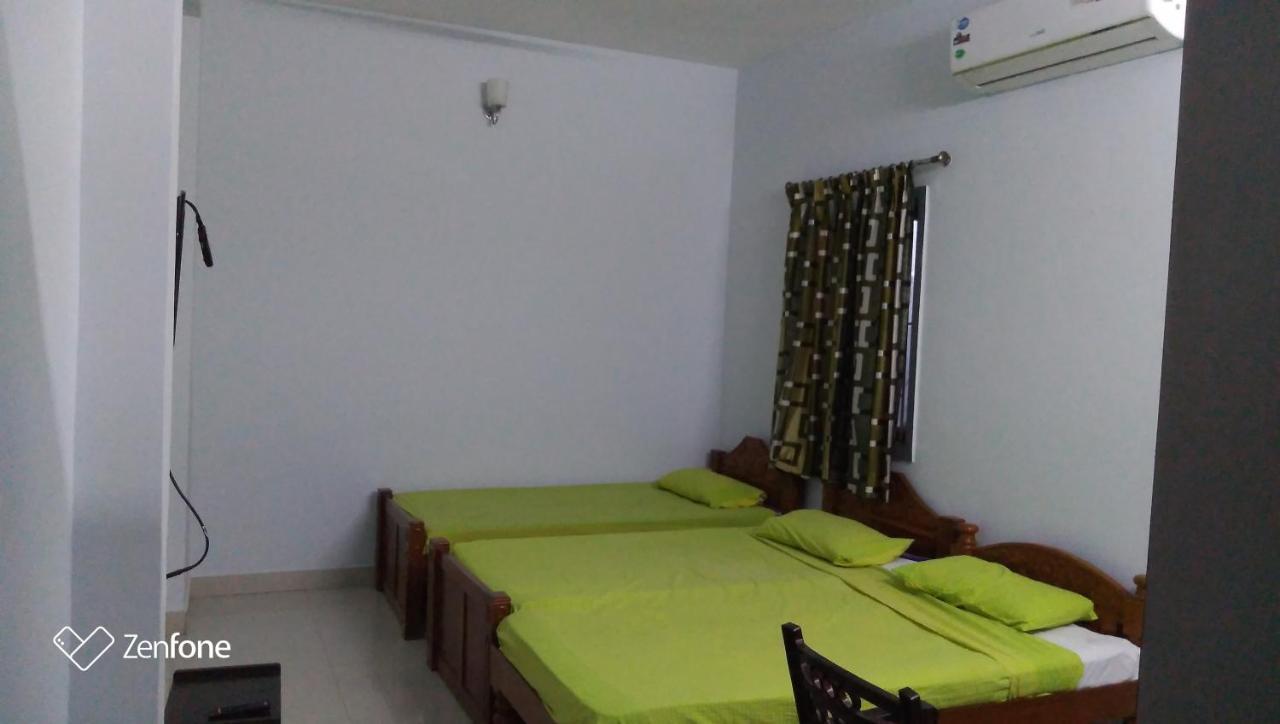 The Alp Hotel Madurai Esterno foto
