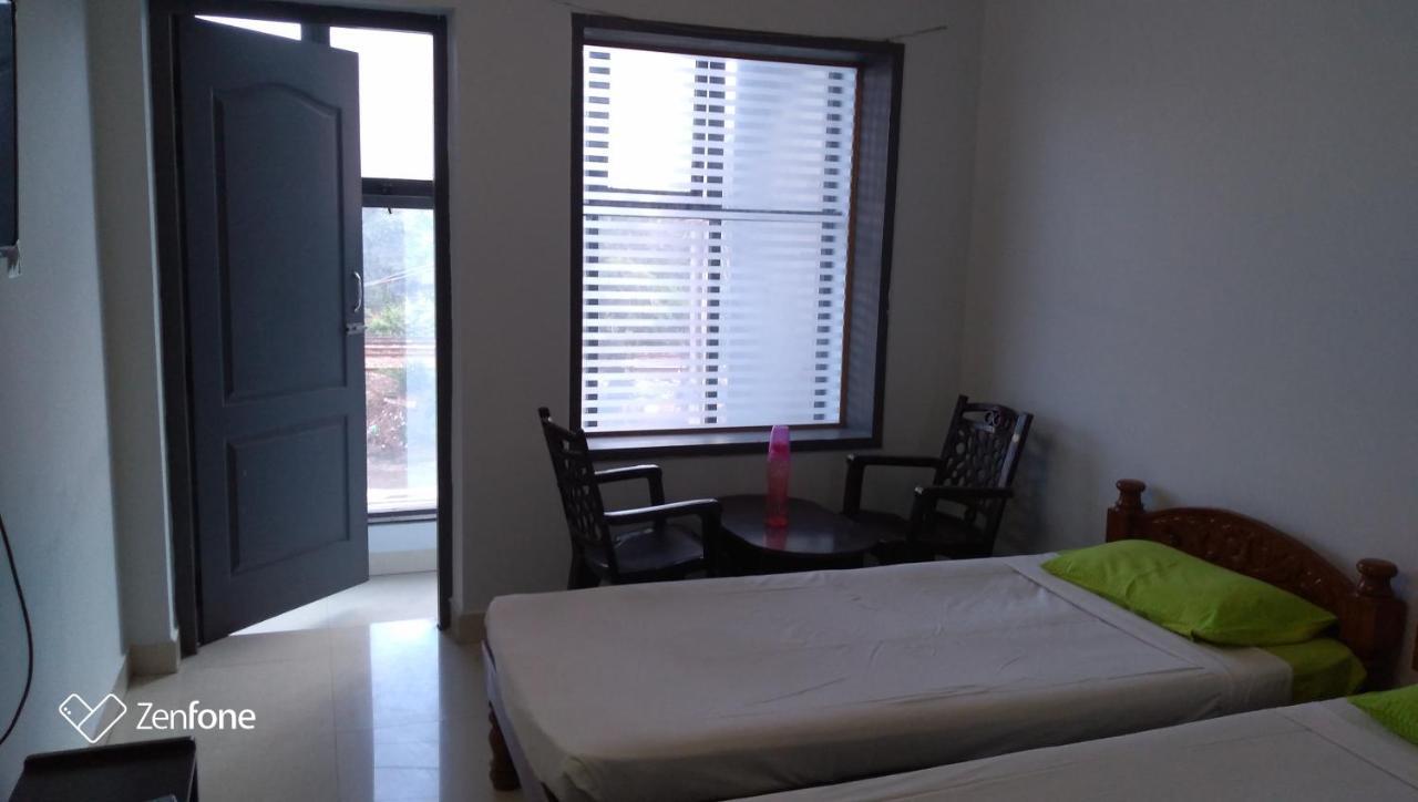 The Alp Hotel Madurai Esterno foto